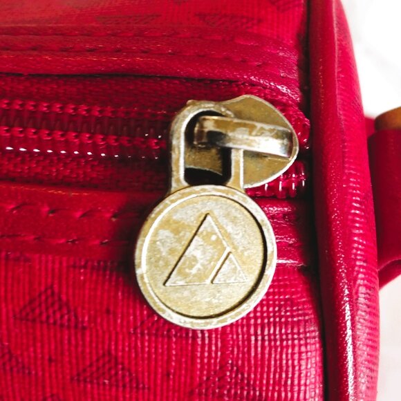 Vintage 1980;s Liz Claiborne-Red Triangle Logo-Crossbody Bag - Picture 12 of 15